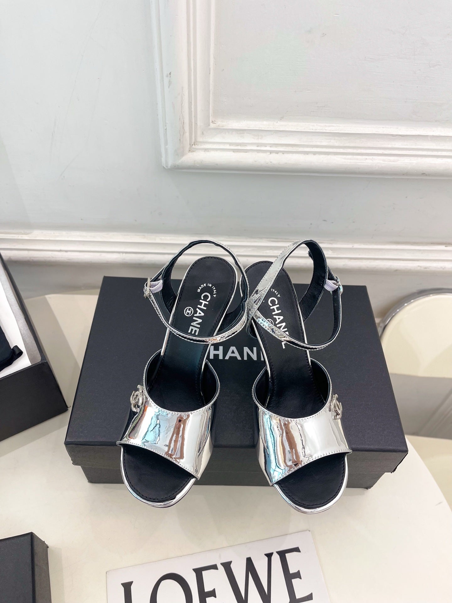 CC 26s Métiers d'Art Mary Jane Sandals 9cm Sliver Patent Leather 946930
