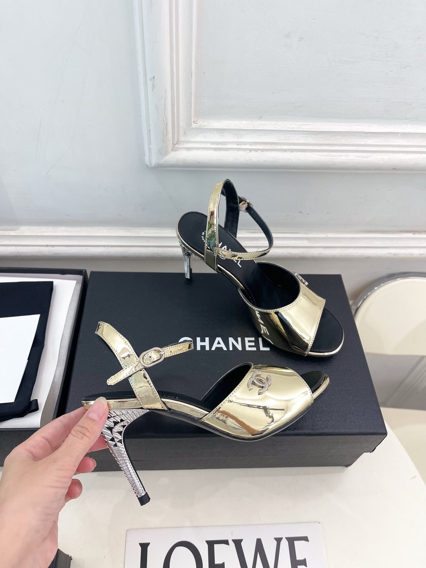 CC 26s Métiers d'Art Mary Jane Sandals 9cm Light Gold Patent Leather 946931