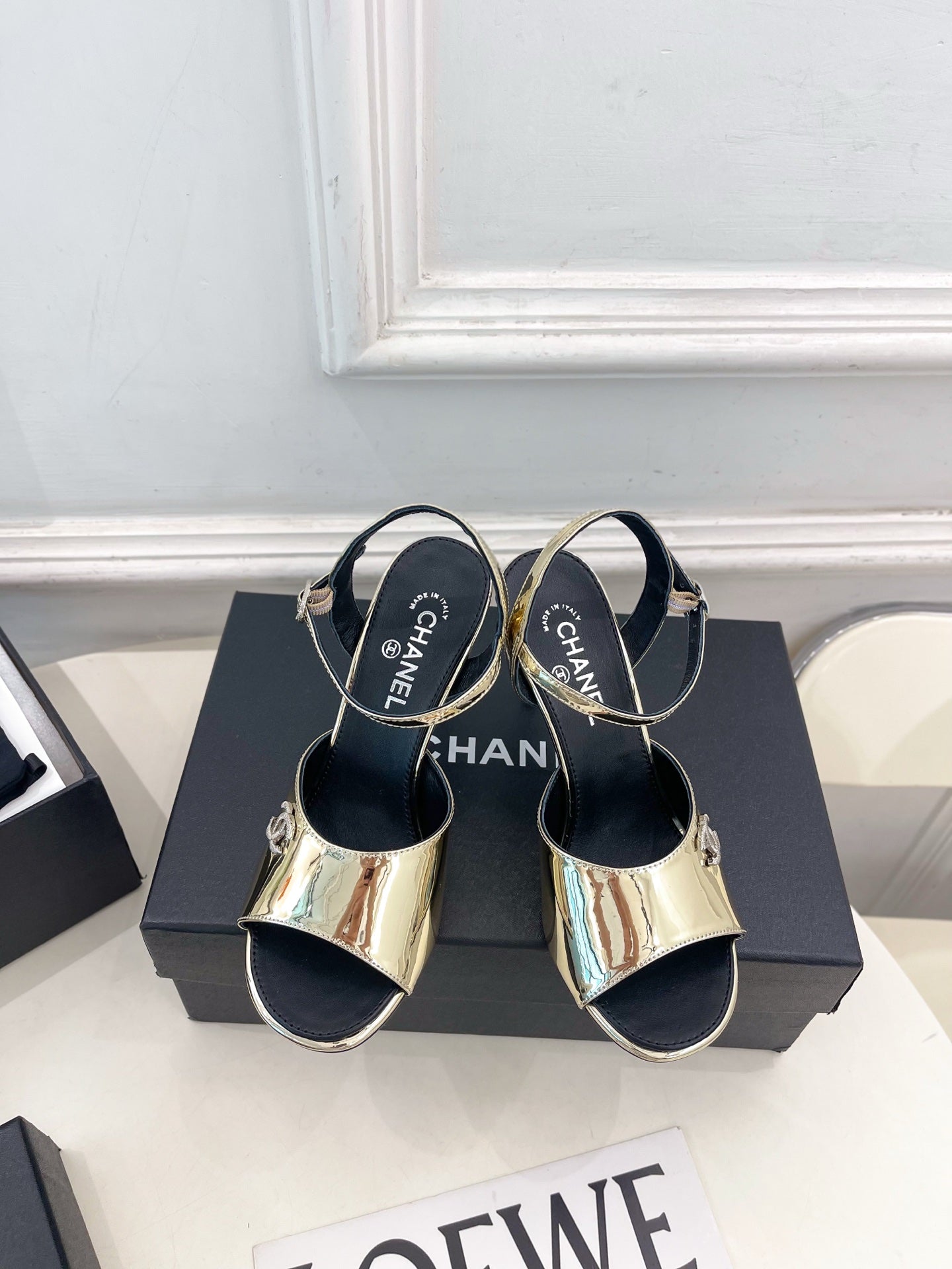 CC 26s Métiers d'Art Mary Jane Sandals 9cm Light Gold Patent Leather 946931