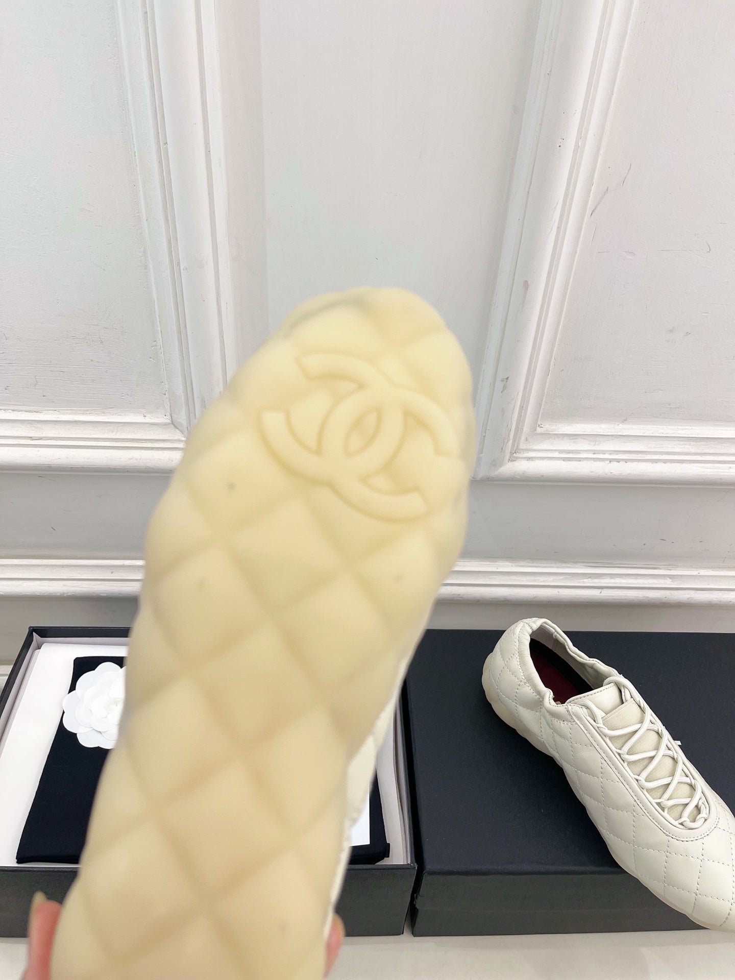 CC 26s Sneakers Cream Quilted Lambskin 946989