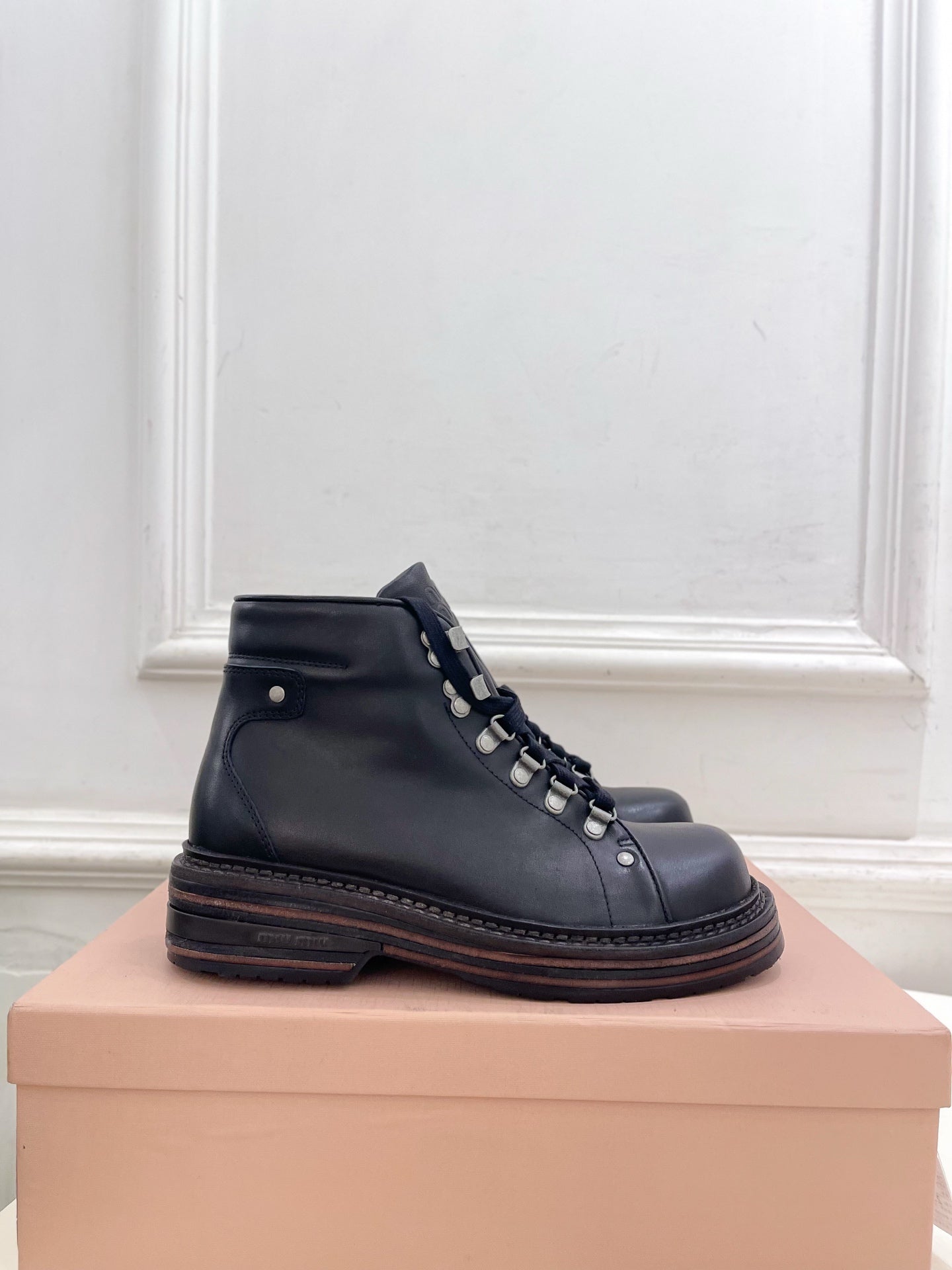 Miu 26s Ankle Boots Black Smooth Leather 112013