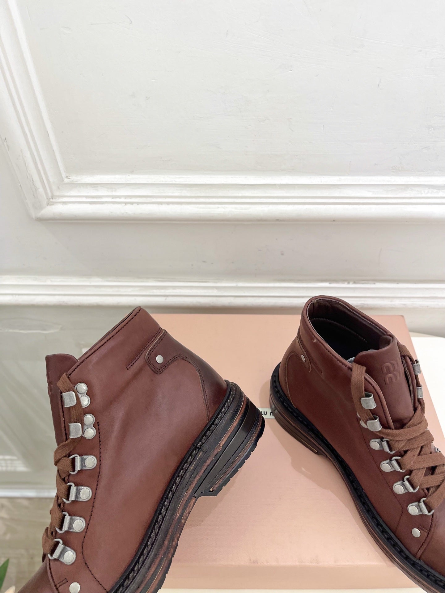Miu 26s Ankle Boots Brown Smooth Leather 112014
