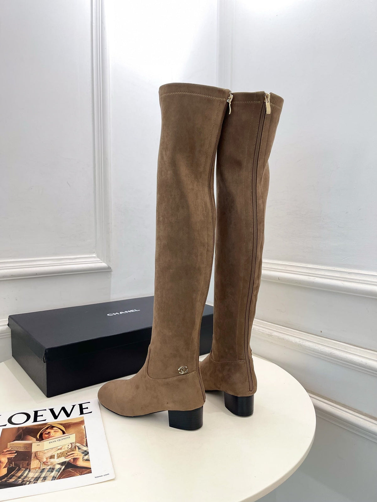 CC 26S Logo Overtheknee Boots 4cm Beige Suede 111845