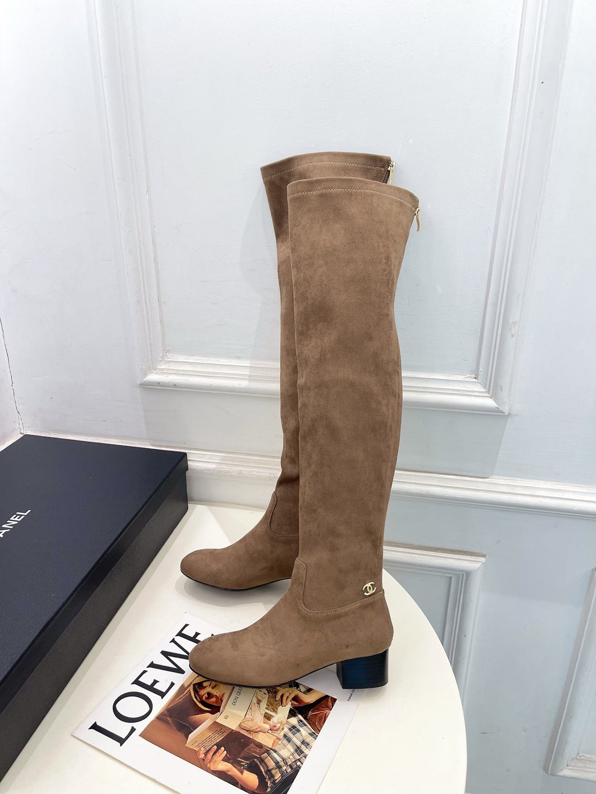 CC 26S Logo Overtheknee Boots 4cm Beige Suede 111845