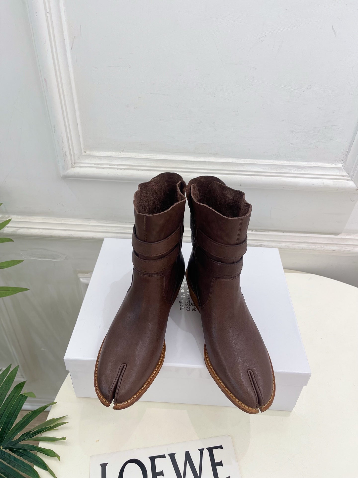 MM Tabi Ankle Boots Dark Brown Smooth Leather 112287