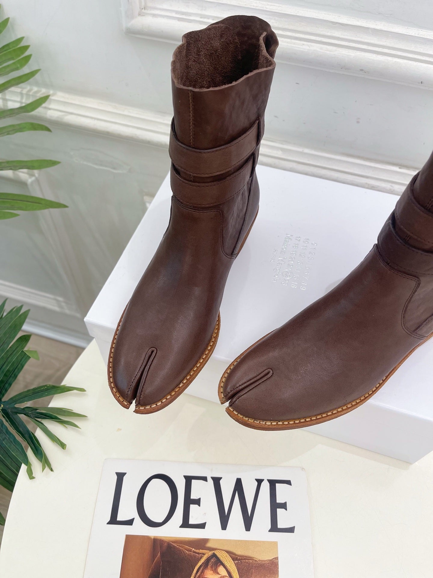 MM Tabi Ankle Boots Dark Brown Smooth Leather 112287