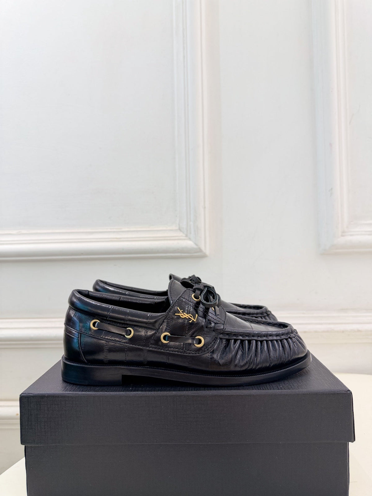 YSL Le Loafer Bateau Boat Shoes Black Croc Embossed Leather 112335