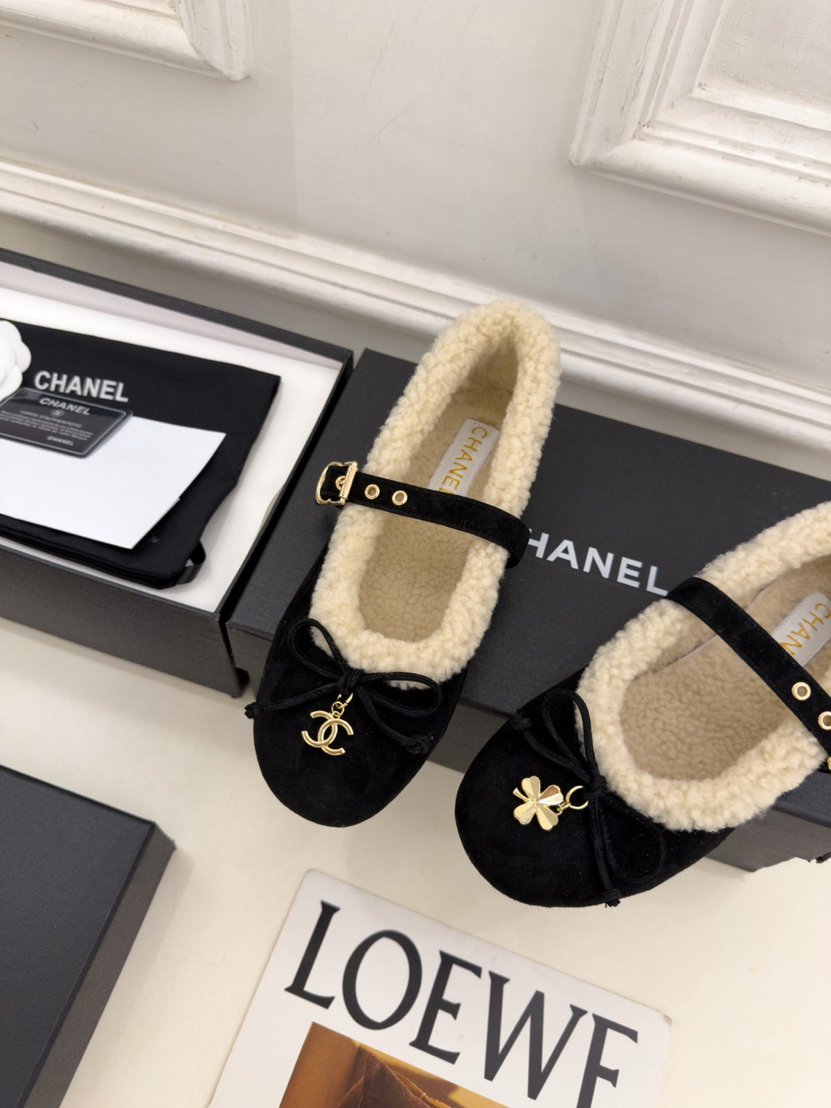 CC 26s Mary Jane Black Suede Shearling 111927