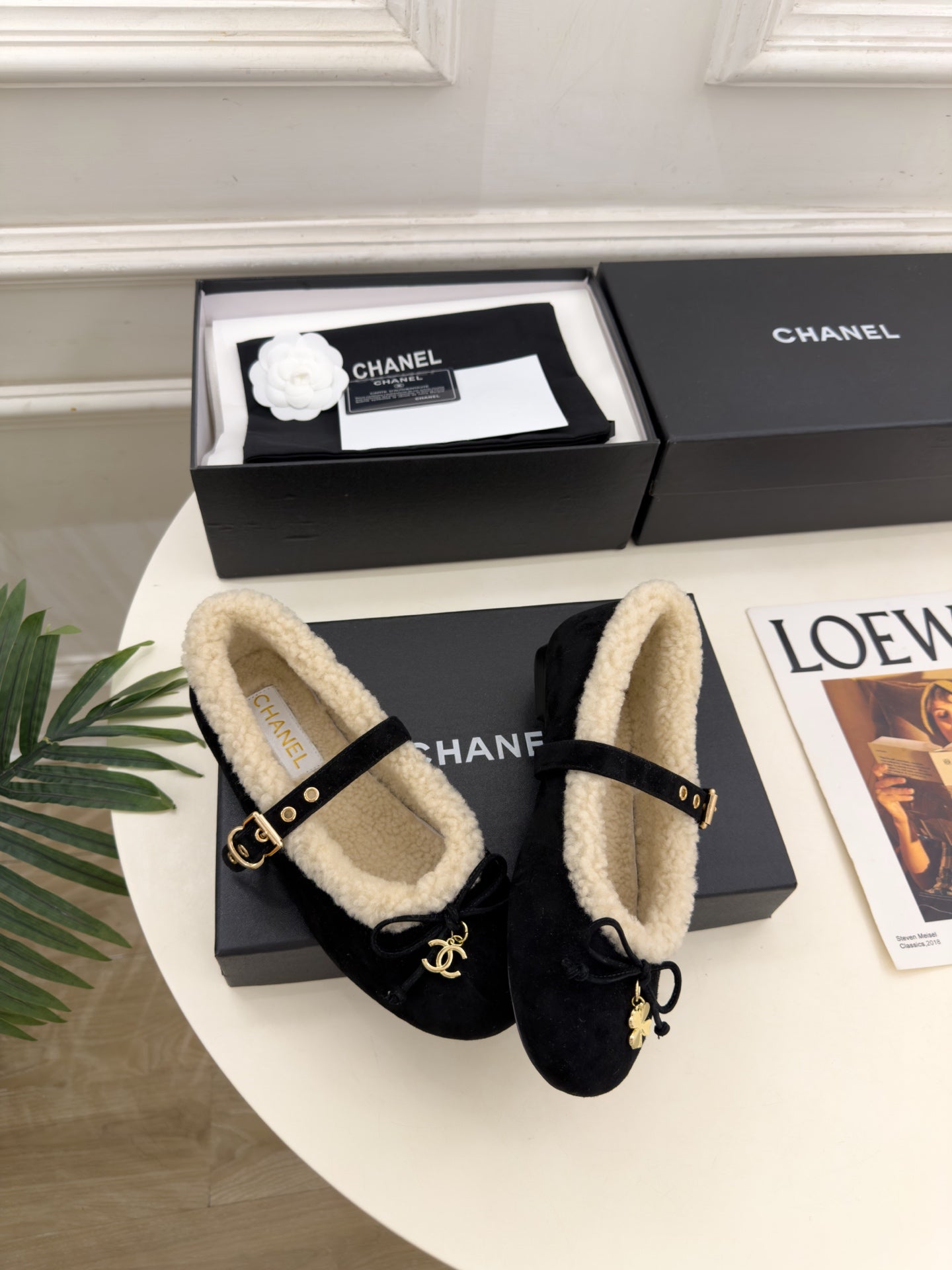 CC 26s Mary Jane Black Suede Shearling 111927