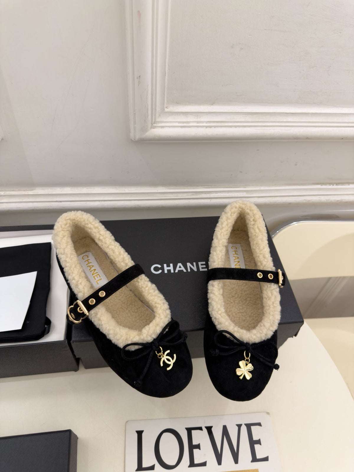 CC 26s Mary Jane Black Suede Shearling 111927