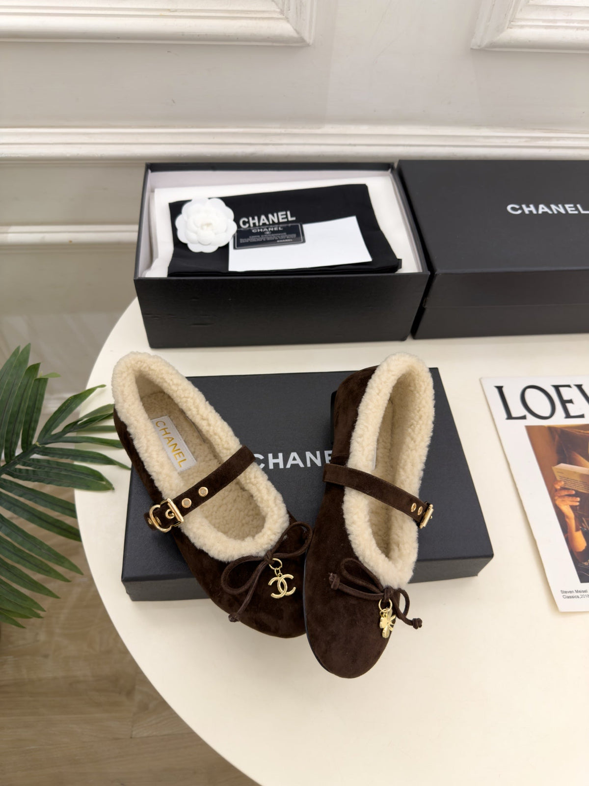 CC 26s Mary Jane Black Suede Shearling 111928