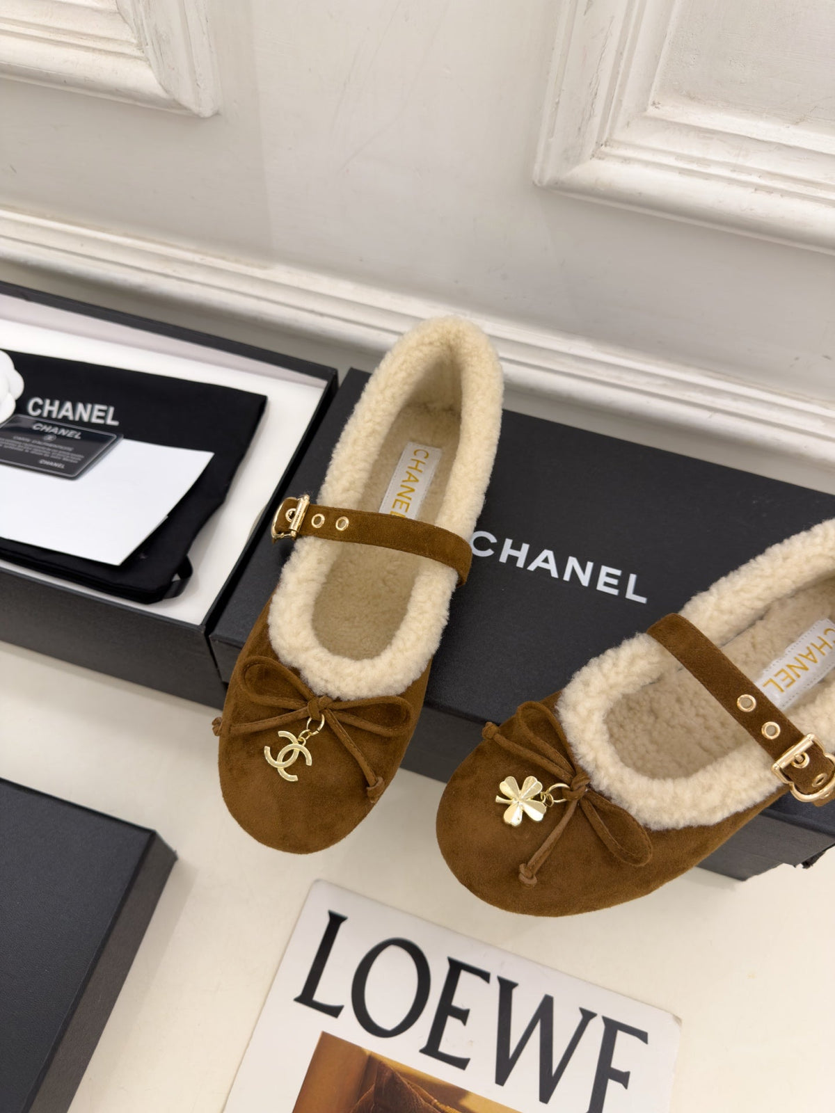 CC 26s Mary Jane Dark Brown Suede Shearling 111929