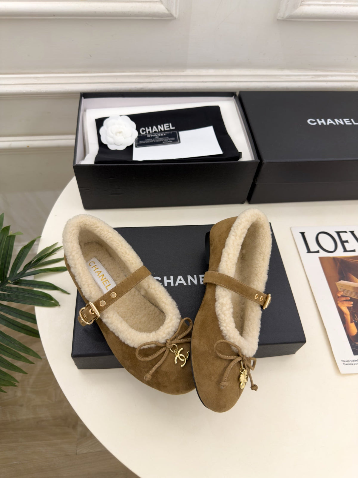 CC 26s Mary Jane Tan Suede Shearling 111930