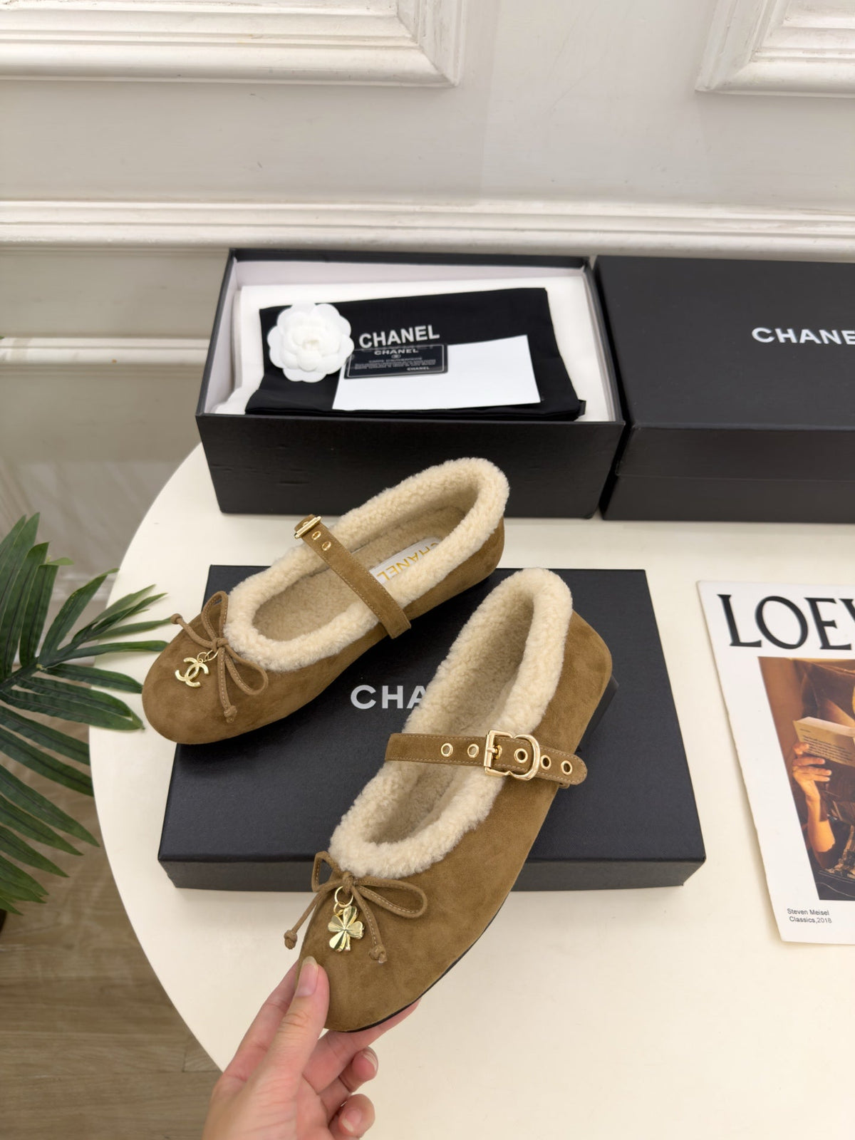 CC 26s Mary Jane Tan Suede Shearling 111930
