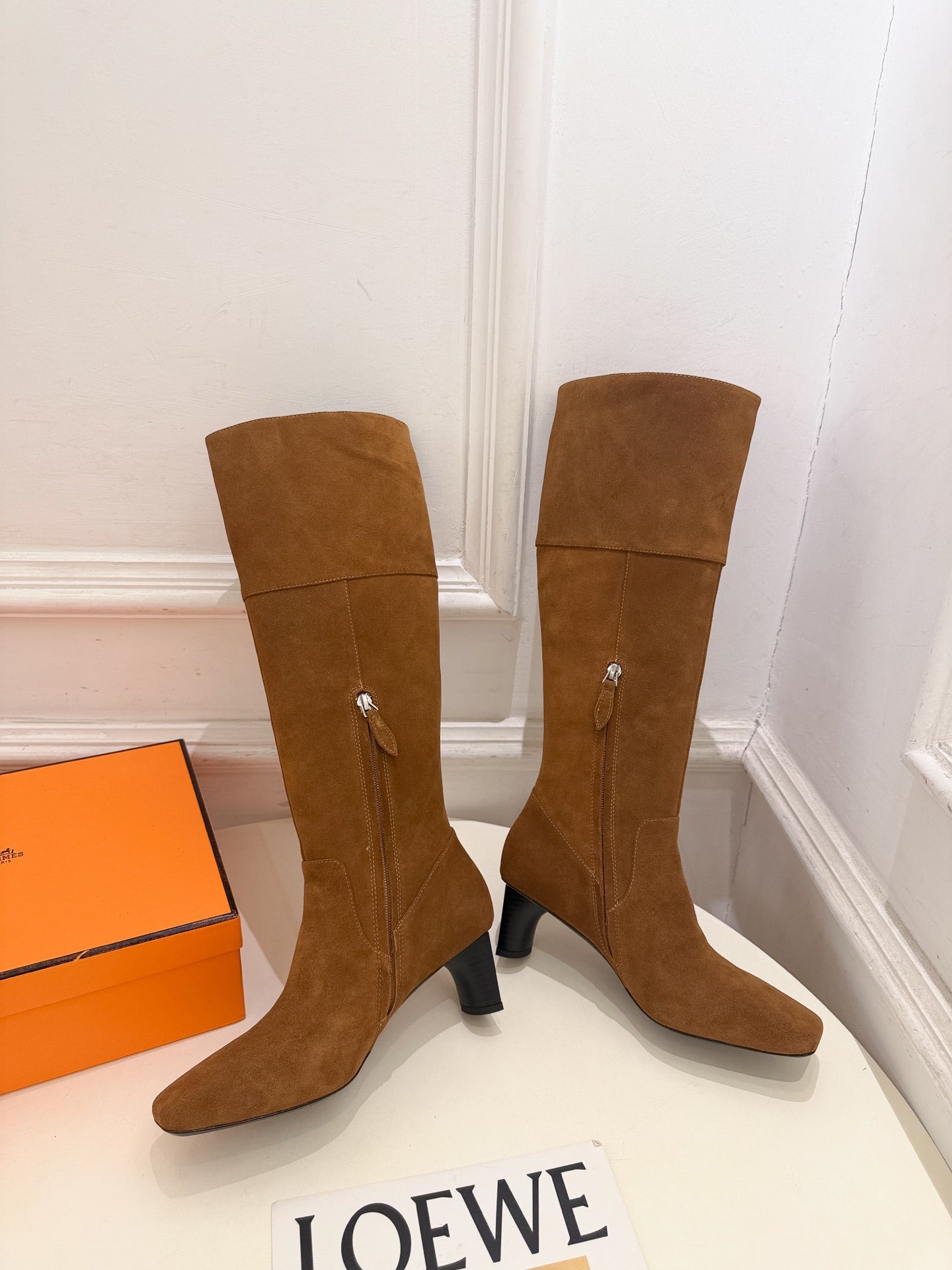 HM 26s Knee High Boots Tan Suede 112131