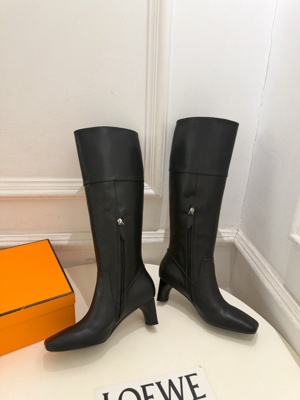 HM 26s Knee High Boots Black Smooth Leather 112132