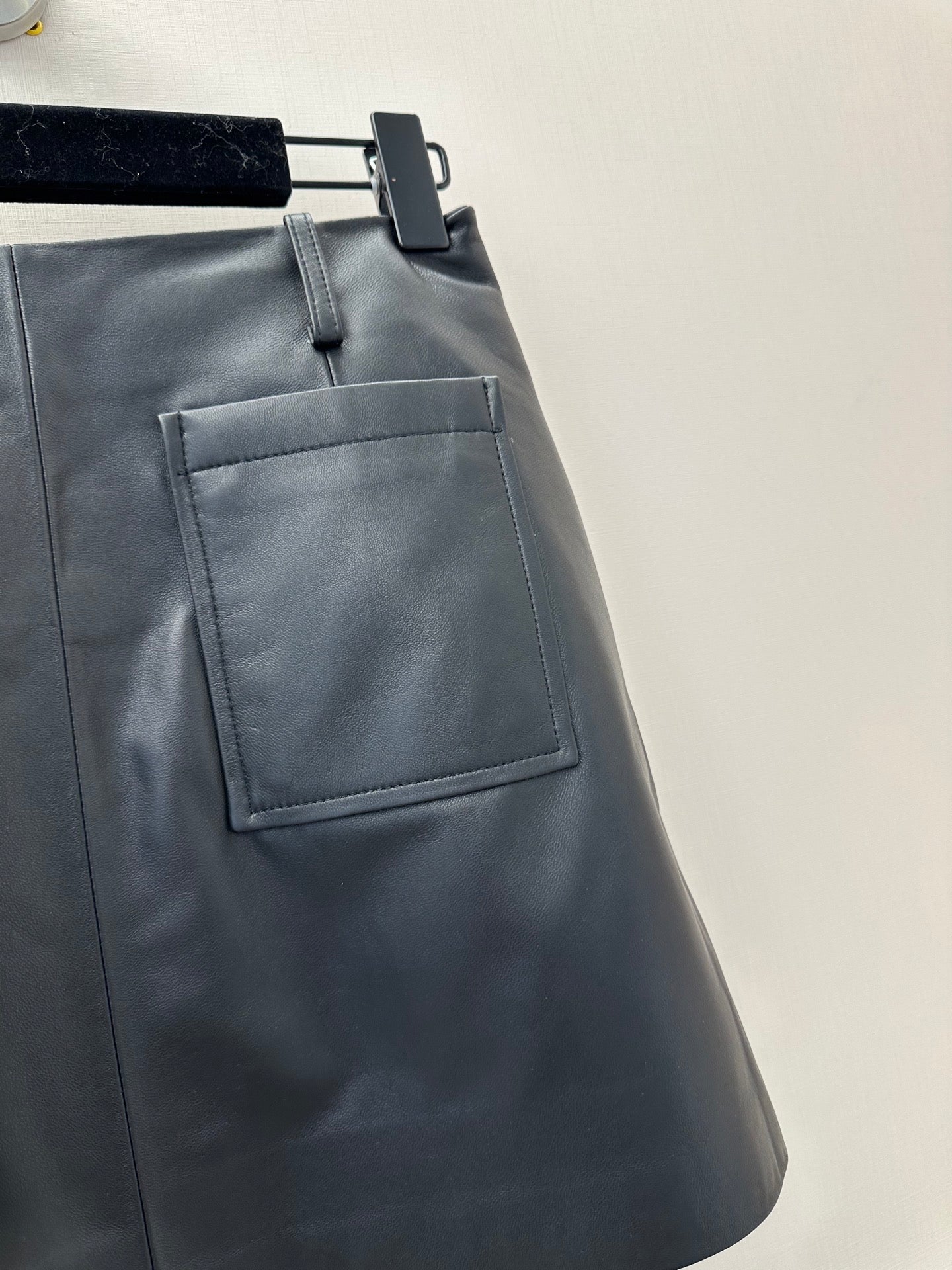 Loewe 26s Pocket Pleated Mini Skirt Black Lambskin 400343