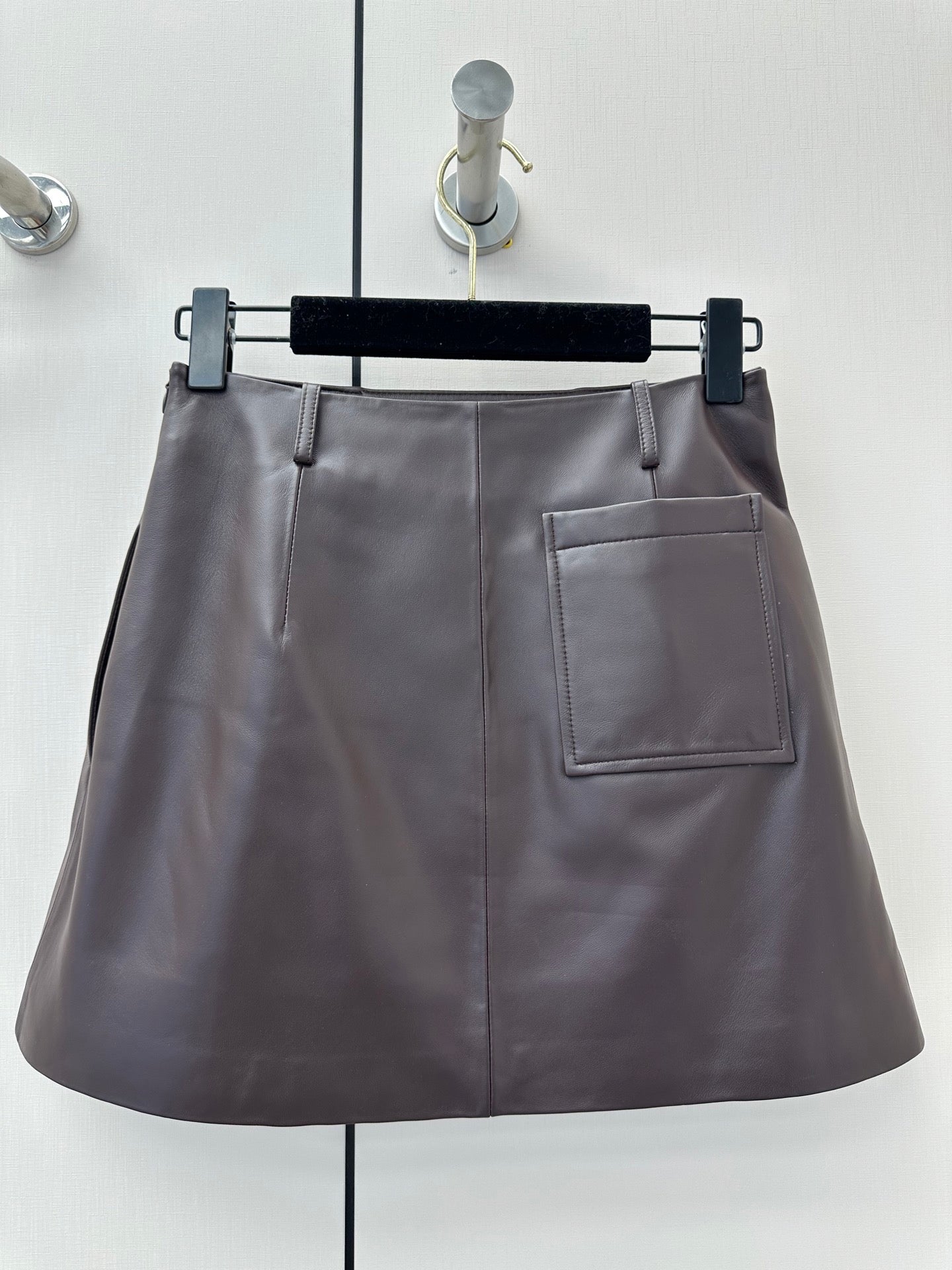 Loewe 26s Pocket Pleated Mini Skirt Coffee Lambskin 400342