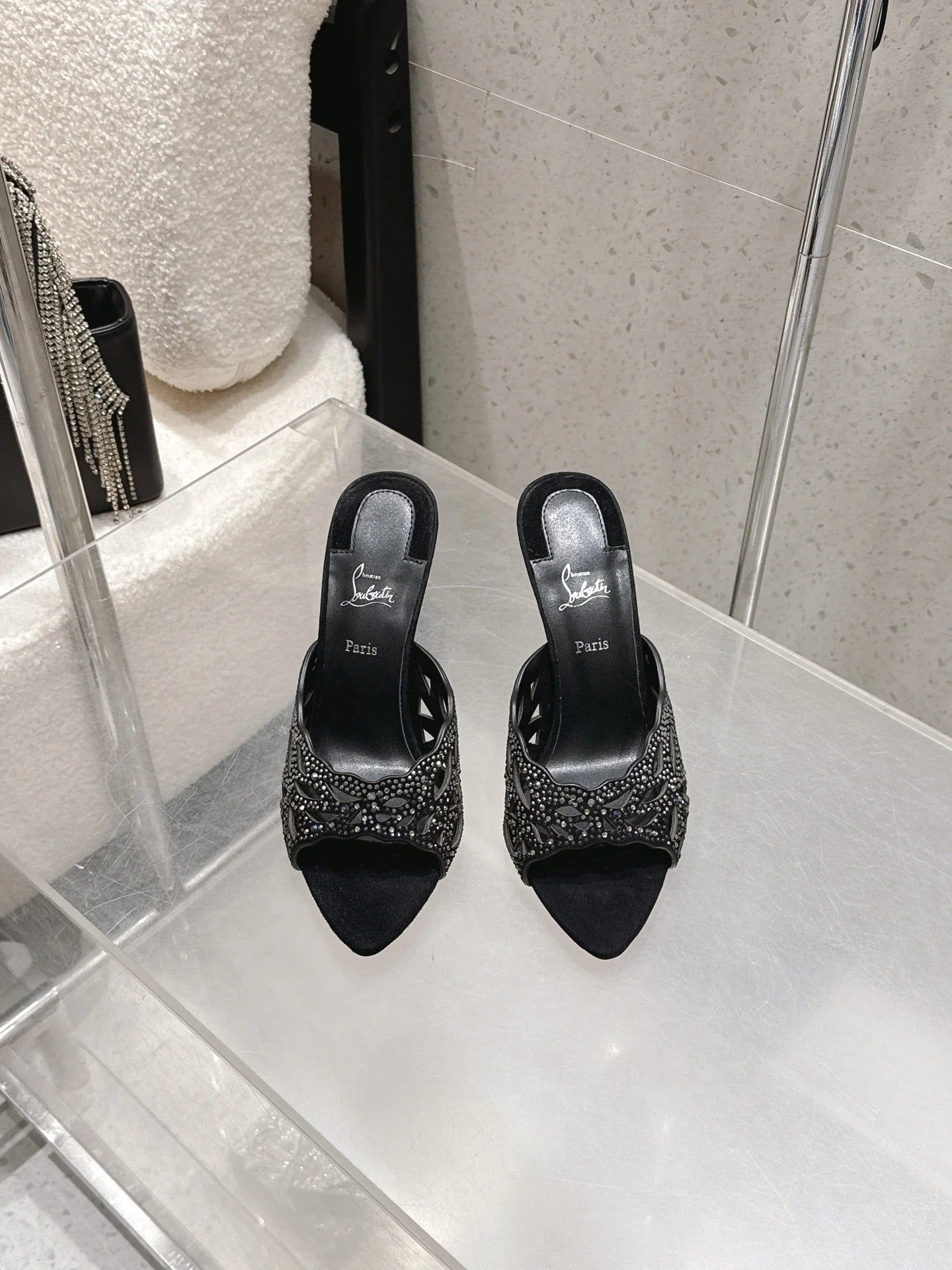 CL 26SS High-Heeled Slippers 100 Black Suede Sheepskin 636694