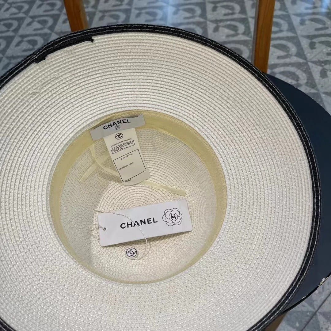 STRAW CLOCHE HAT WHITE 672755