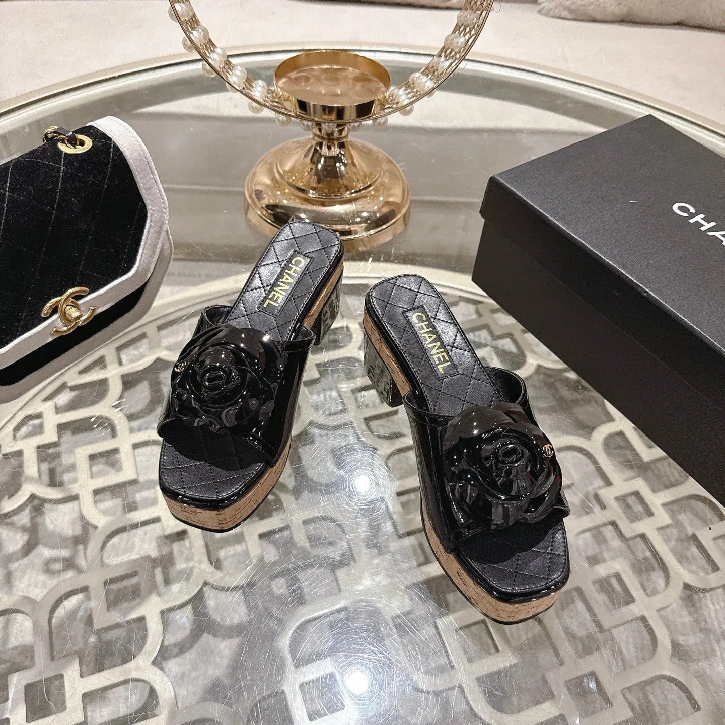 CC 26s Camellia Platform Slippers 65 Black Patent Leather 627044