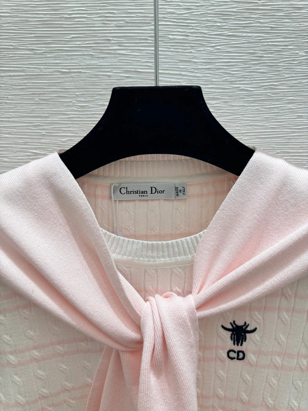 Dior 2026 Short-Sleeve Shirt with Scarf Wool 525428