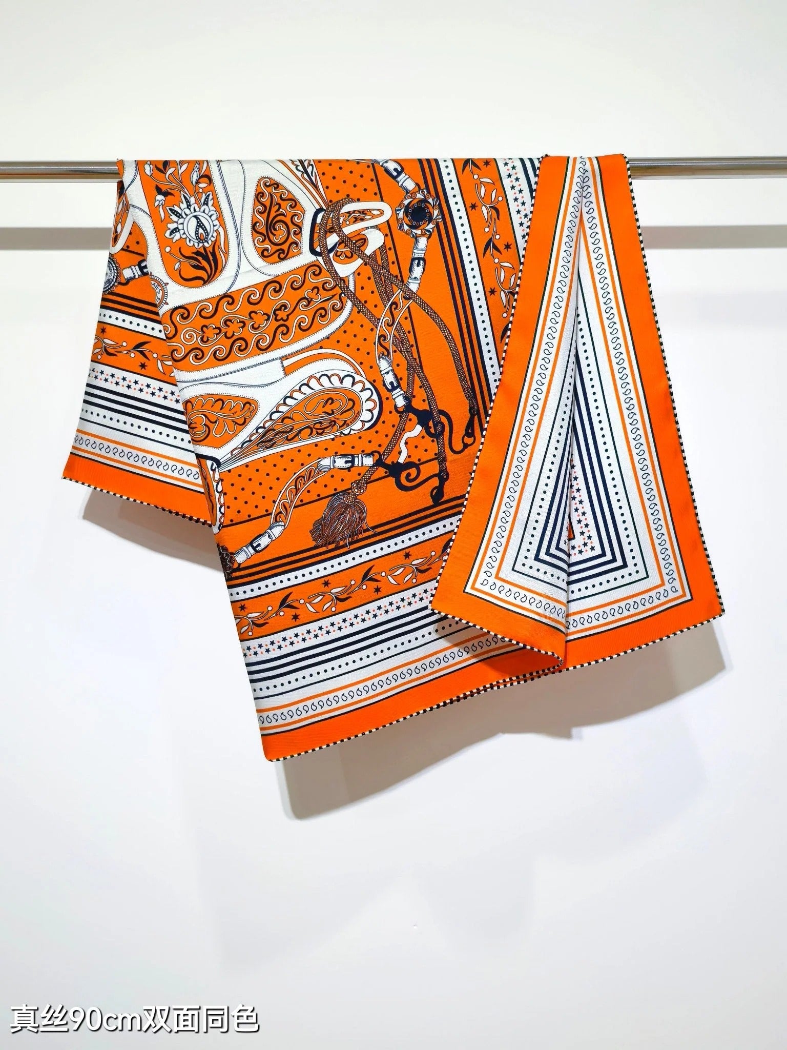 HM 26ss Amazon Scarf 90 Orange White Twill Silk 132412