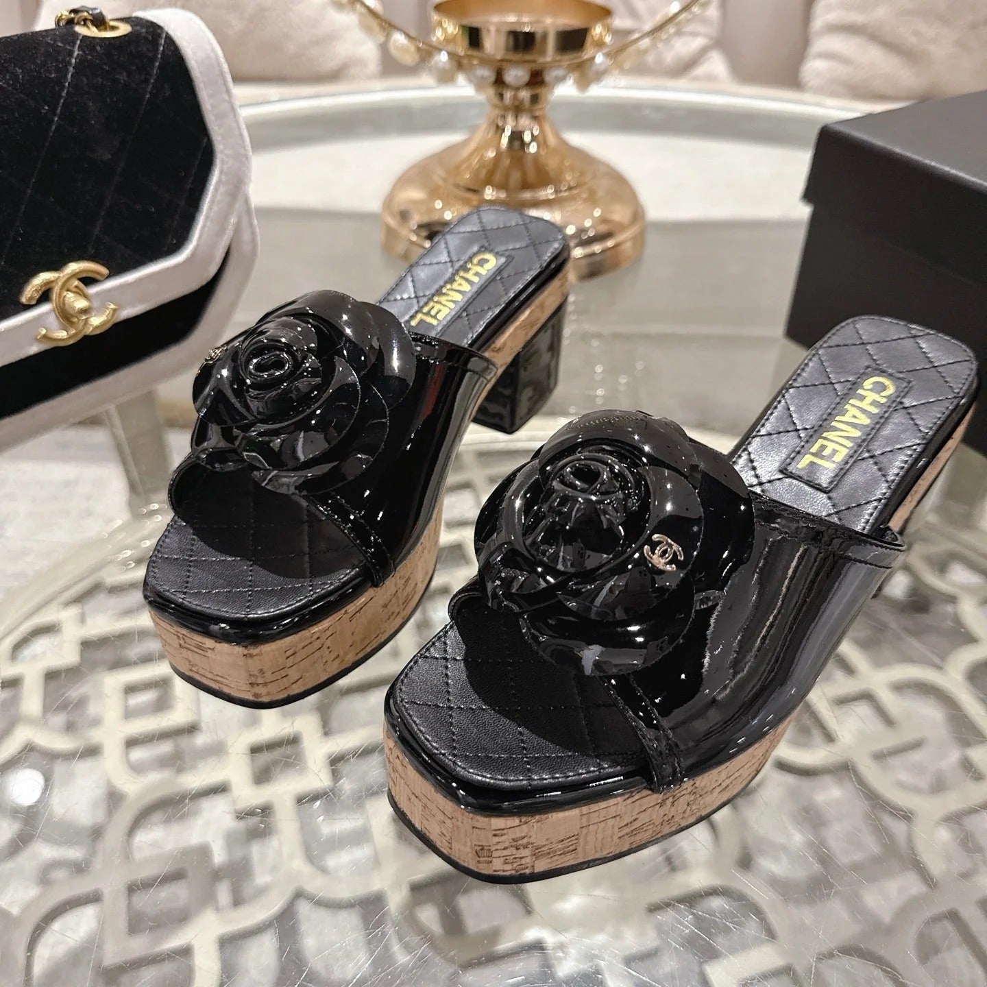 CC 26s Camellia Platform Slippers 65 Black Patent Leather 627044