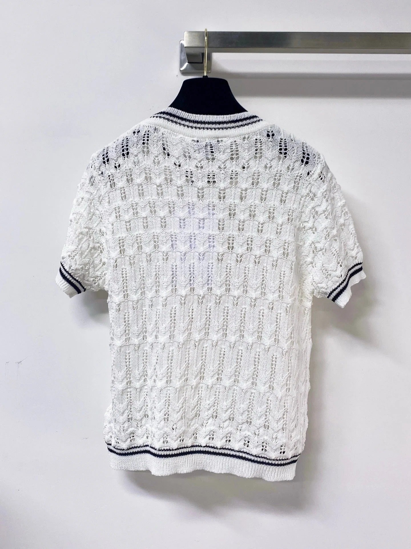Chanel 2026 White And Black Wool Knit Vest 479935