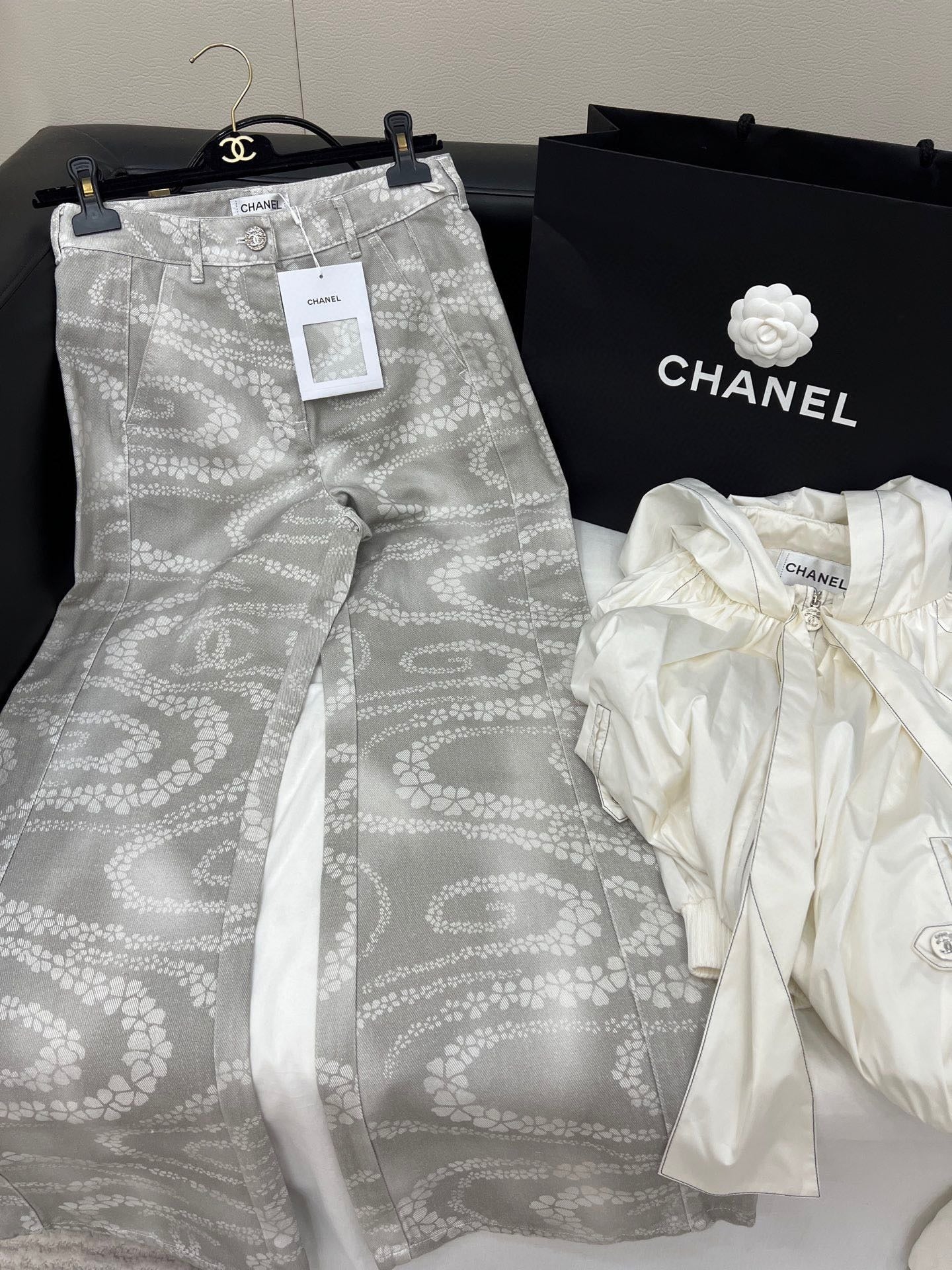 CC WIDE LEG PANTS IN GREY FLORAL SILK