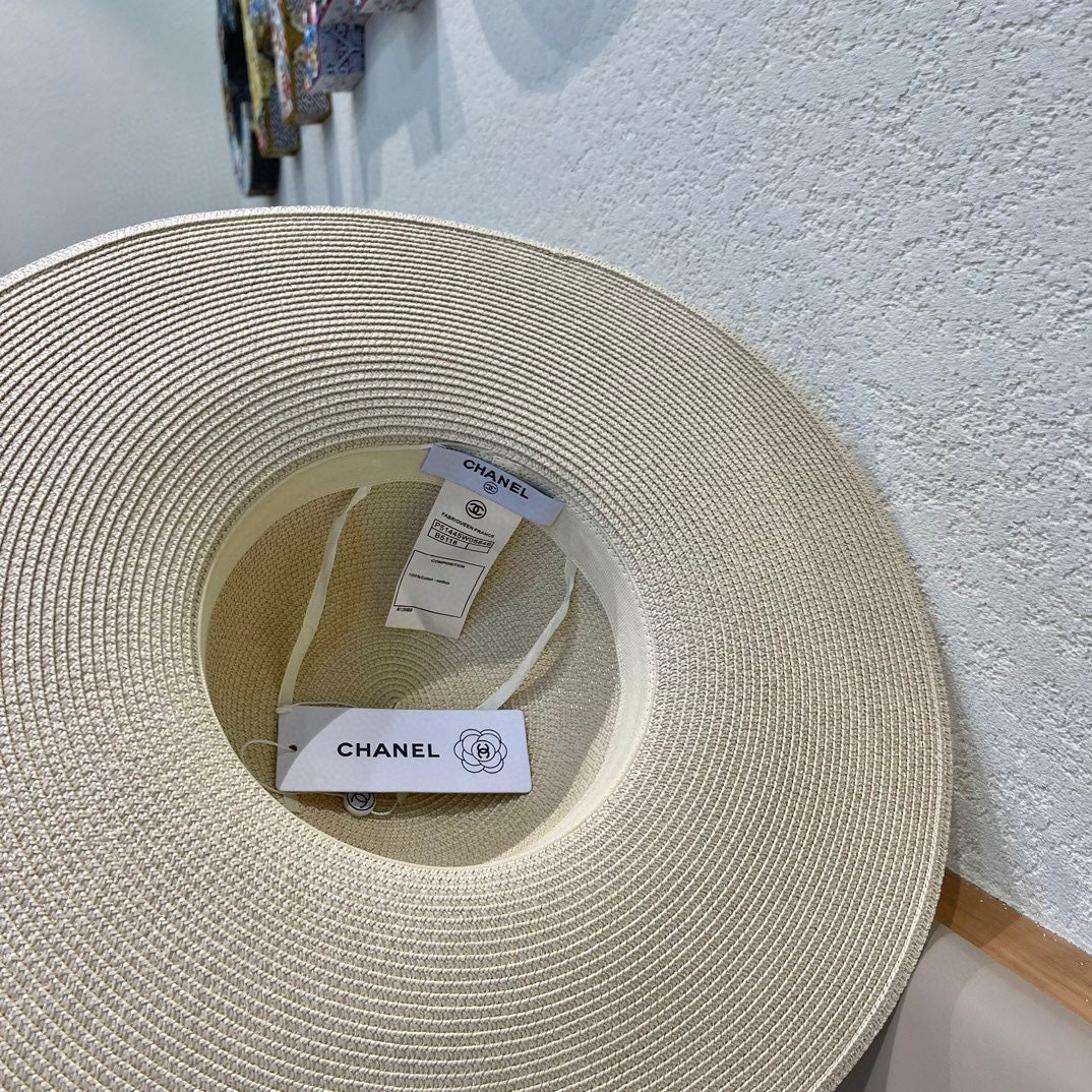 WIDE BRIM STRAW HAT WITH BOW BEIGE 672706