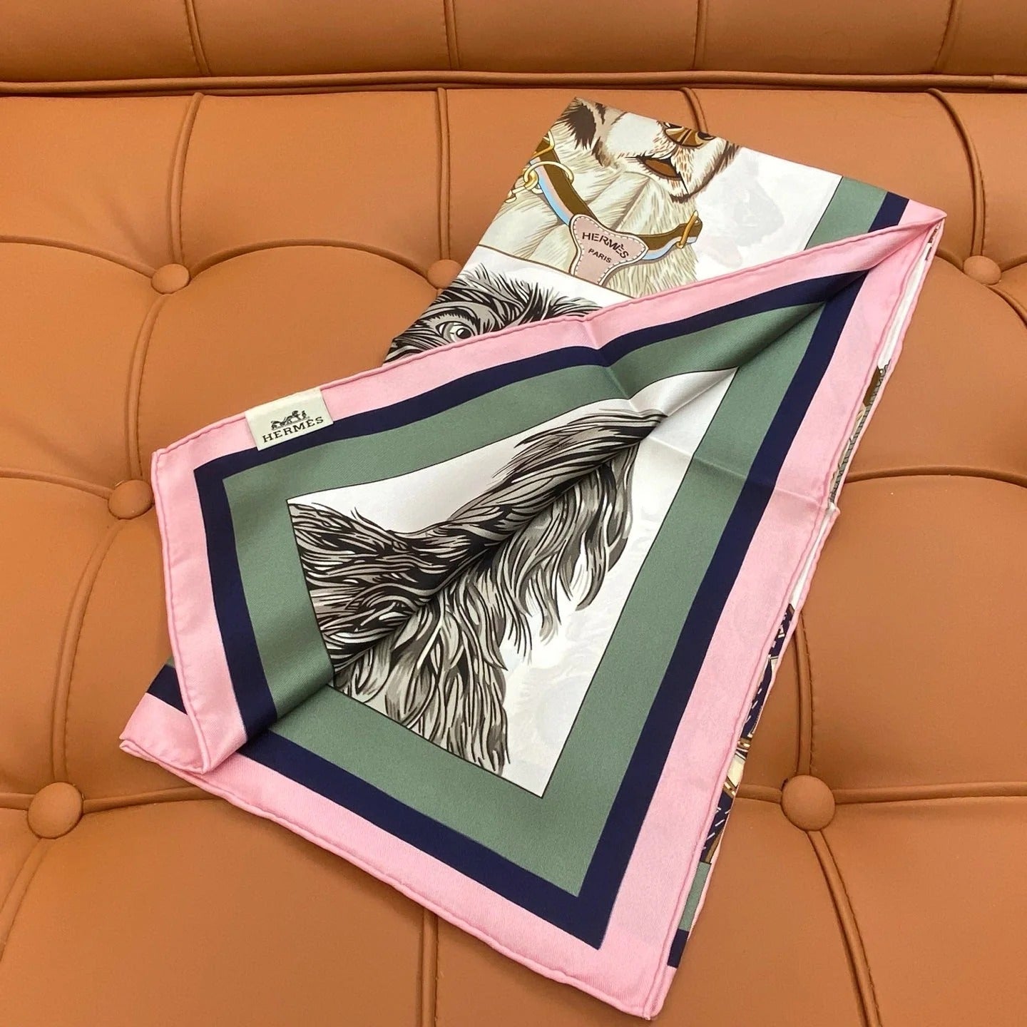 HERMES 25S SCARF 90 IN SILK 703715