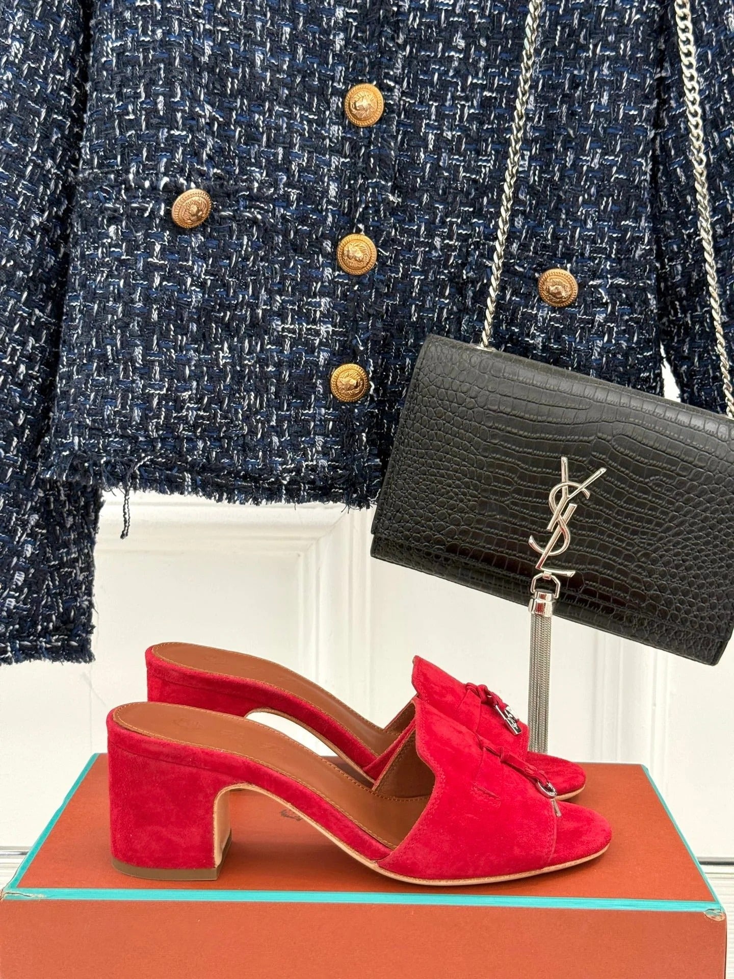 HIGH HEELS IN RED SUEDE AND LAMBSKIN
