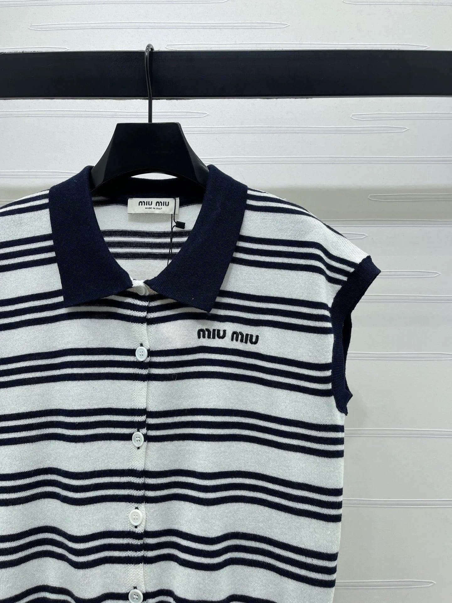 Miumiu 2026 Striped Collared Knit Vest Wool Cashmere 352445