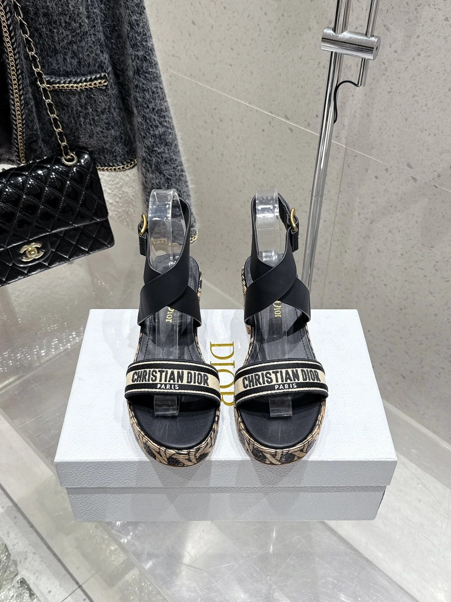 CD 26s Platform Sandal 70 Black Cowhide 636361