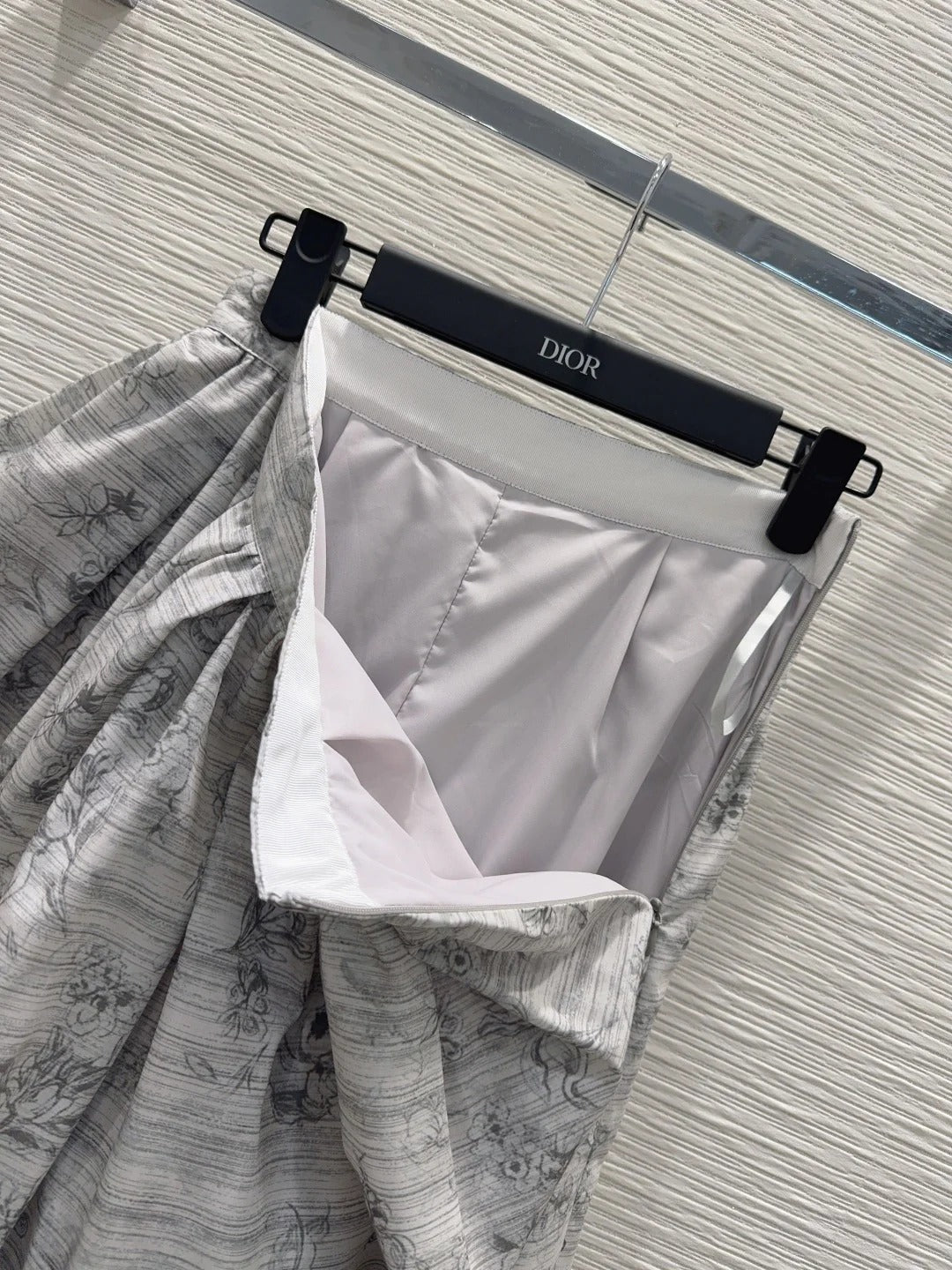 Dior 2026 Printed Pleated Skirt White Gray Polyester