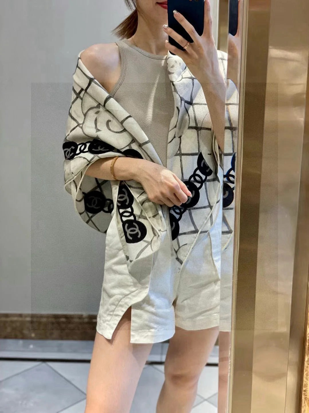 CHANEL 25S SCARF 110 IN CASHMERE SILK 730602