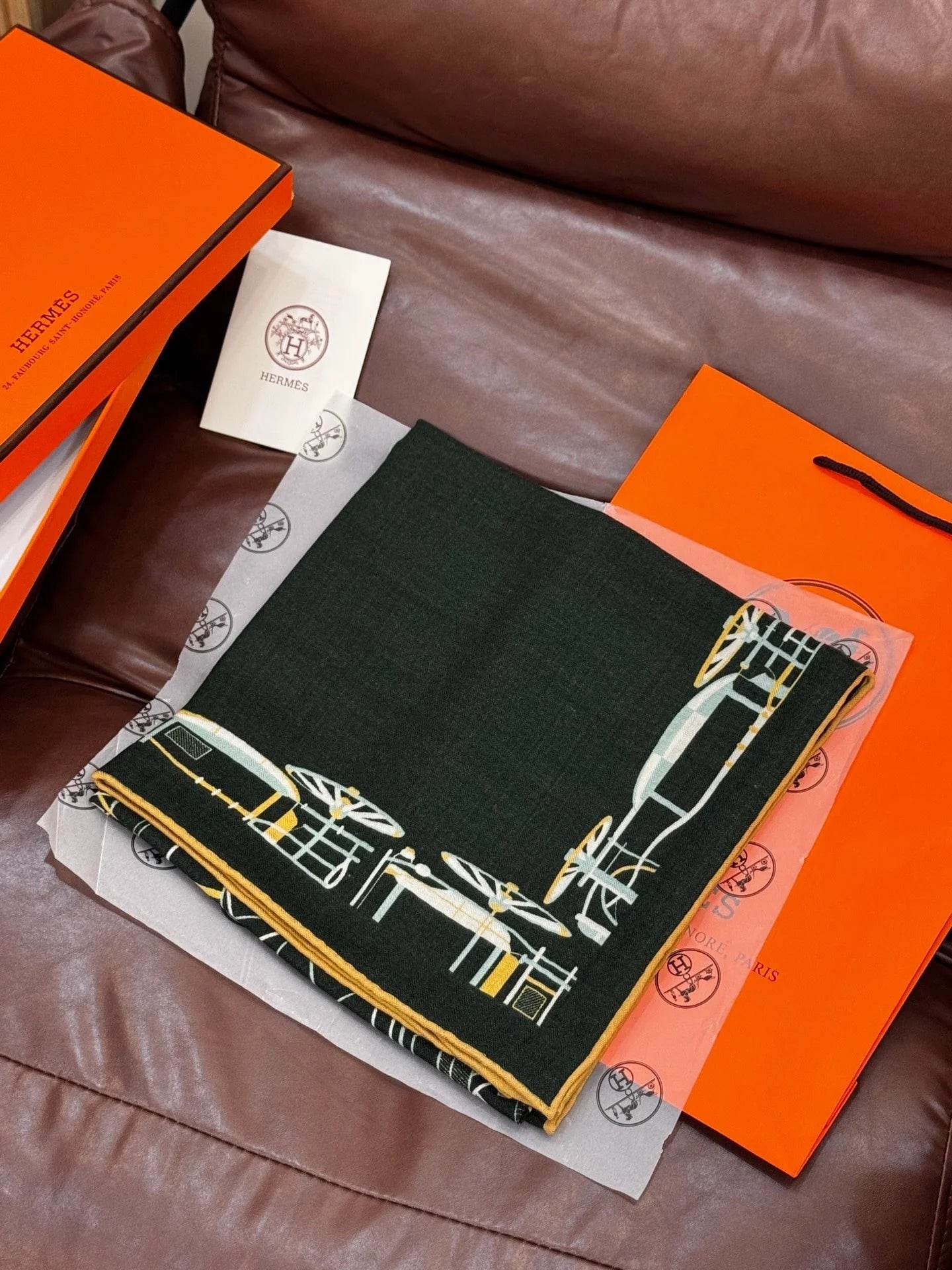 HERMES 25S SCARF 140 IN CASHMERE SILK 727320