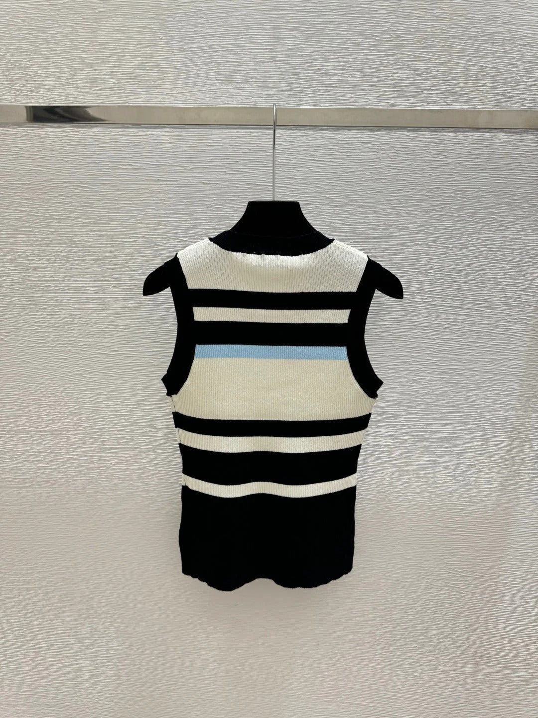 Miumiu 2026 Vest Black and White Wool 516747