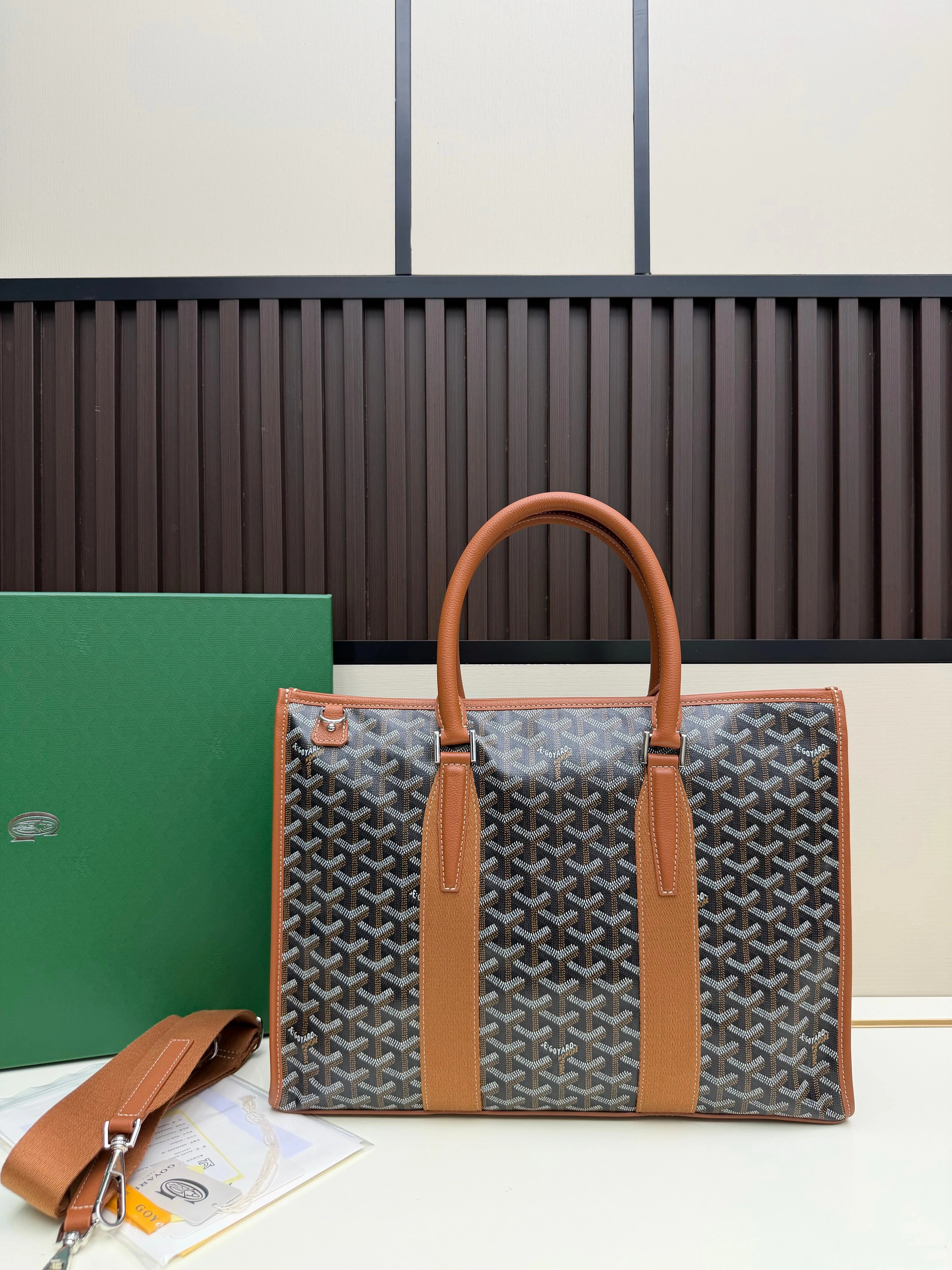 Goyard 2026 Morvan Document Bag 39cm Goyardine Canvas