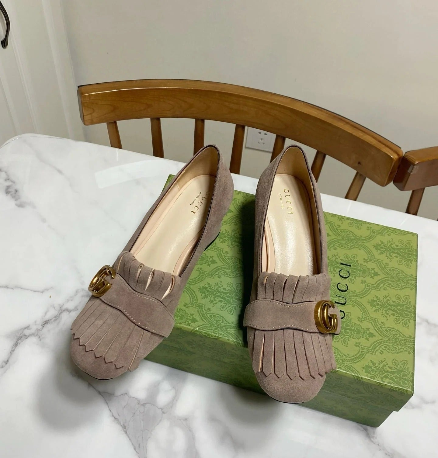 GG 26SS Chunky Heel Pump 50 Taupe Suede 640555