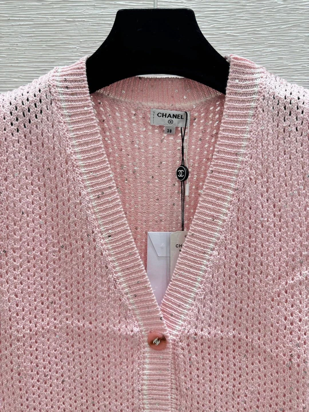 Chanel 2026 V-Neck Knitted Vest Cardigan Cotton 516750