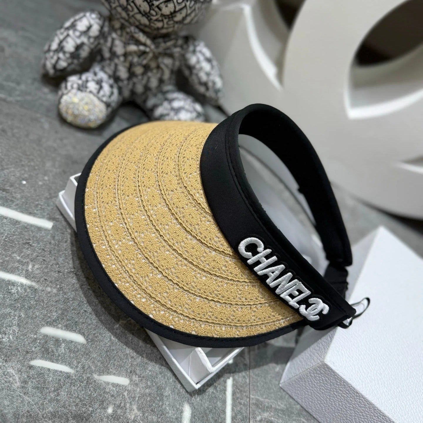 Chanel Open-top Cap With Straw Brim 280794