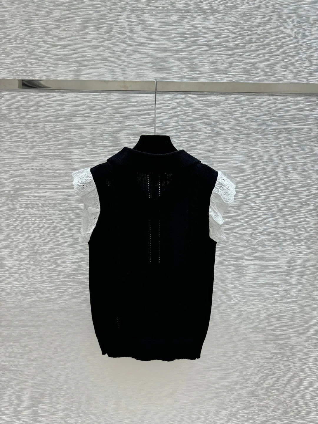 Miumiu 2026 Collar Knitted Vest Black and White Wool 227566