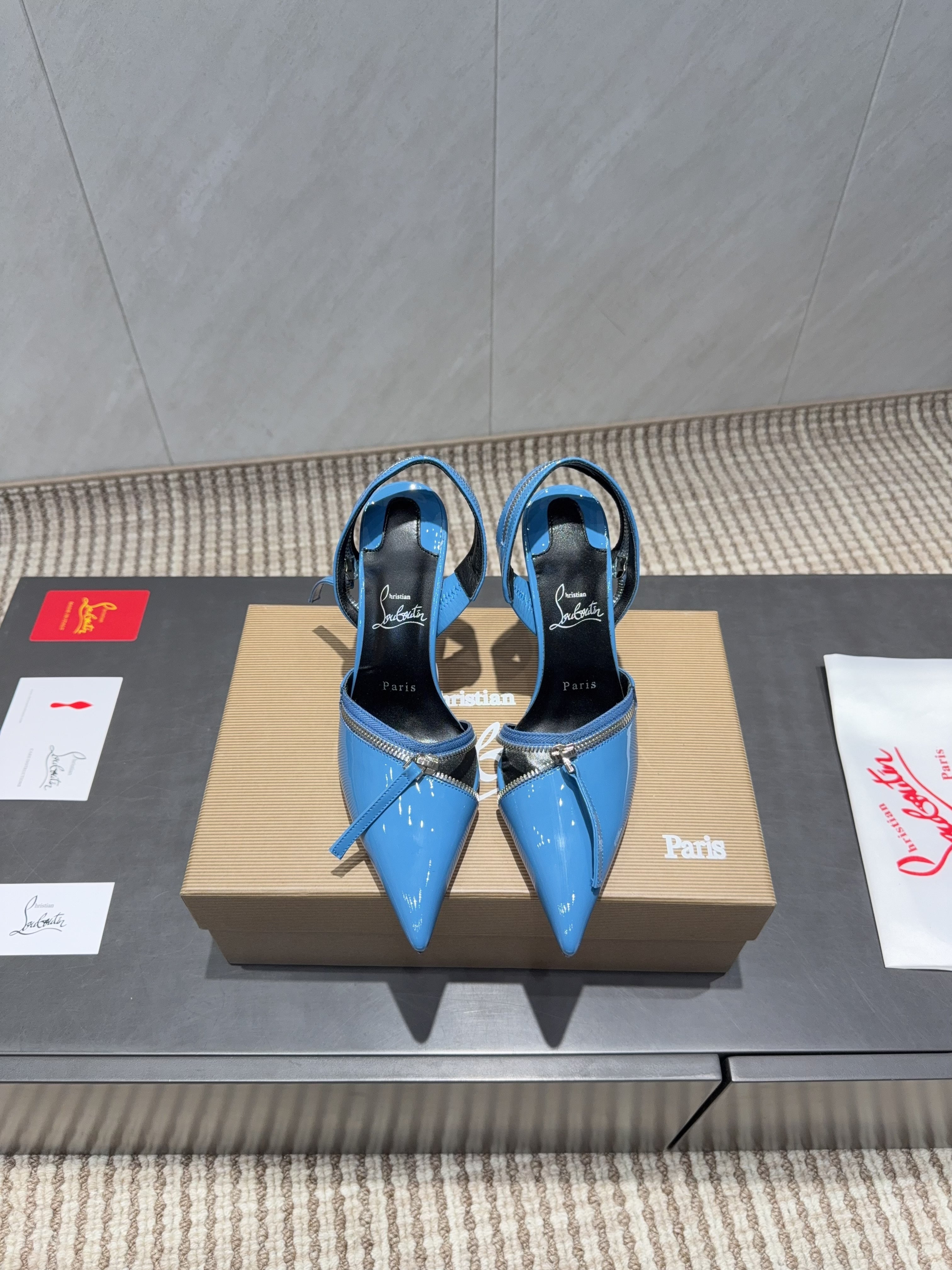 CL 2026 Slingback With Zipper Details 100mm Blue Patent Leather 613791