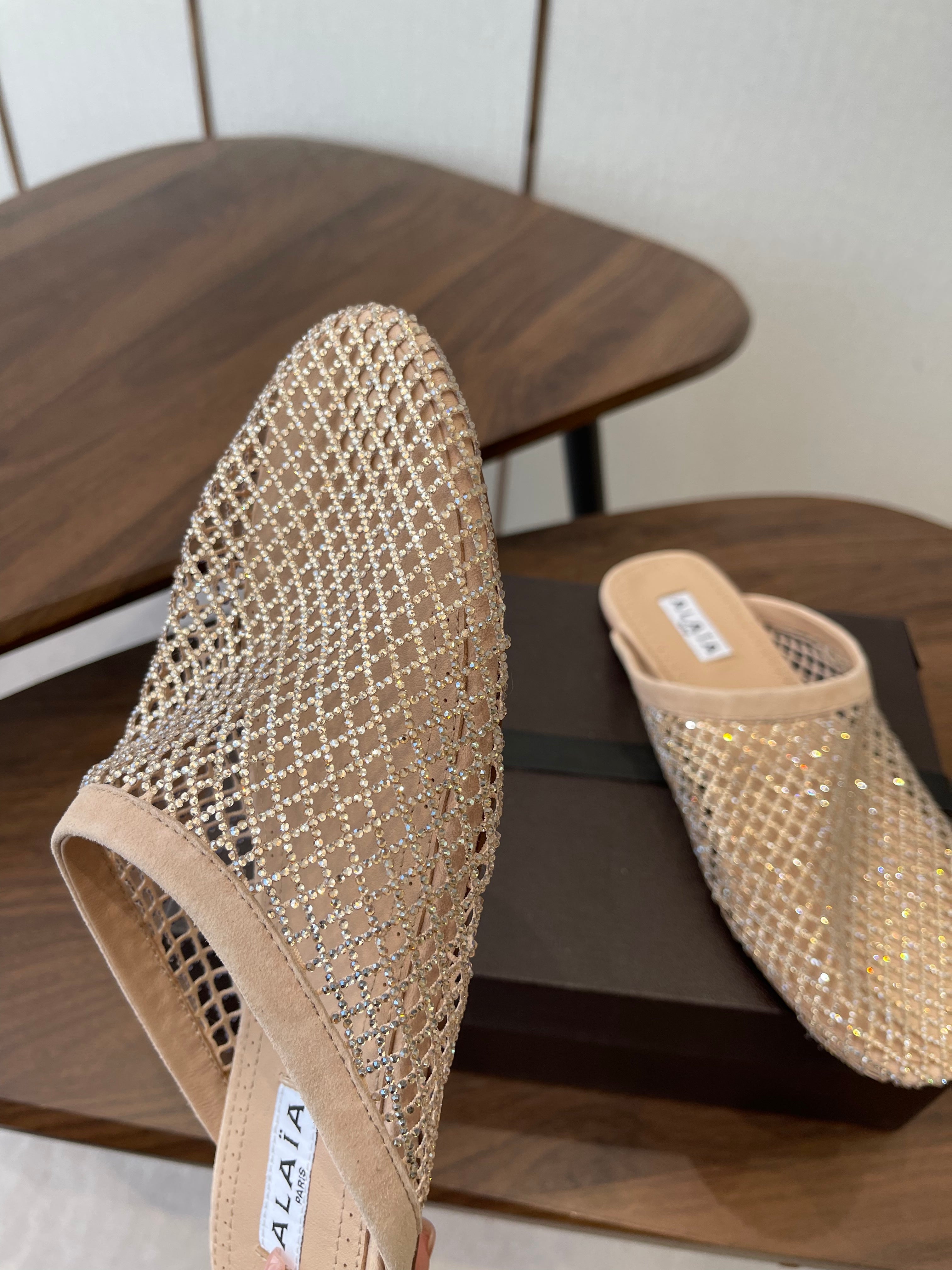 Alaia 26 Half-Slippers Beige Mesh Rhinestones 624901