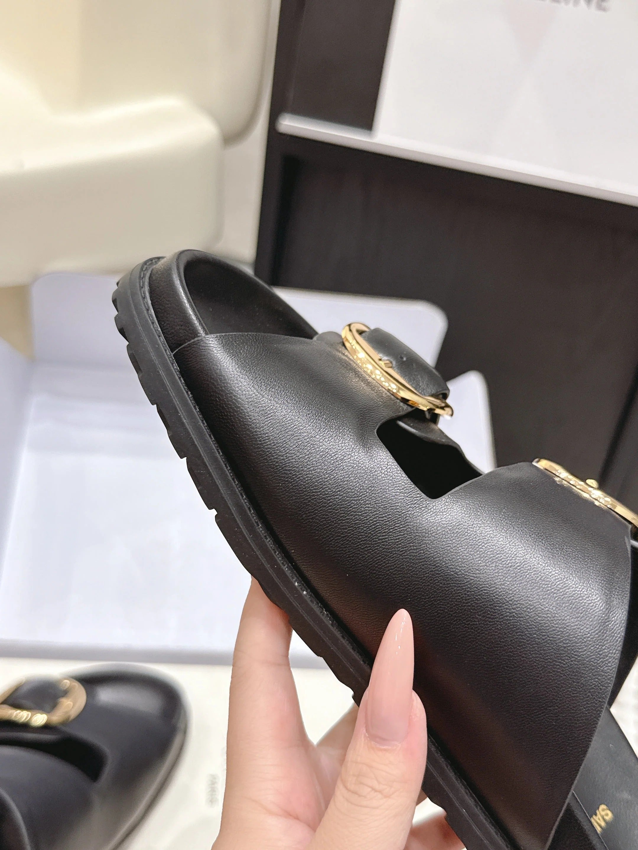 YSL 26ss Platform Slippers Black Sheepskin Gold Buckle 663205