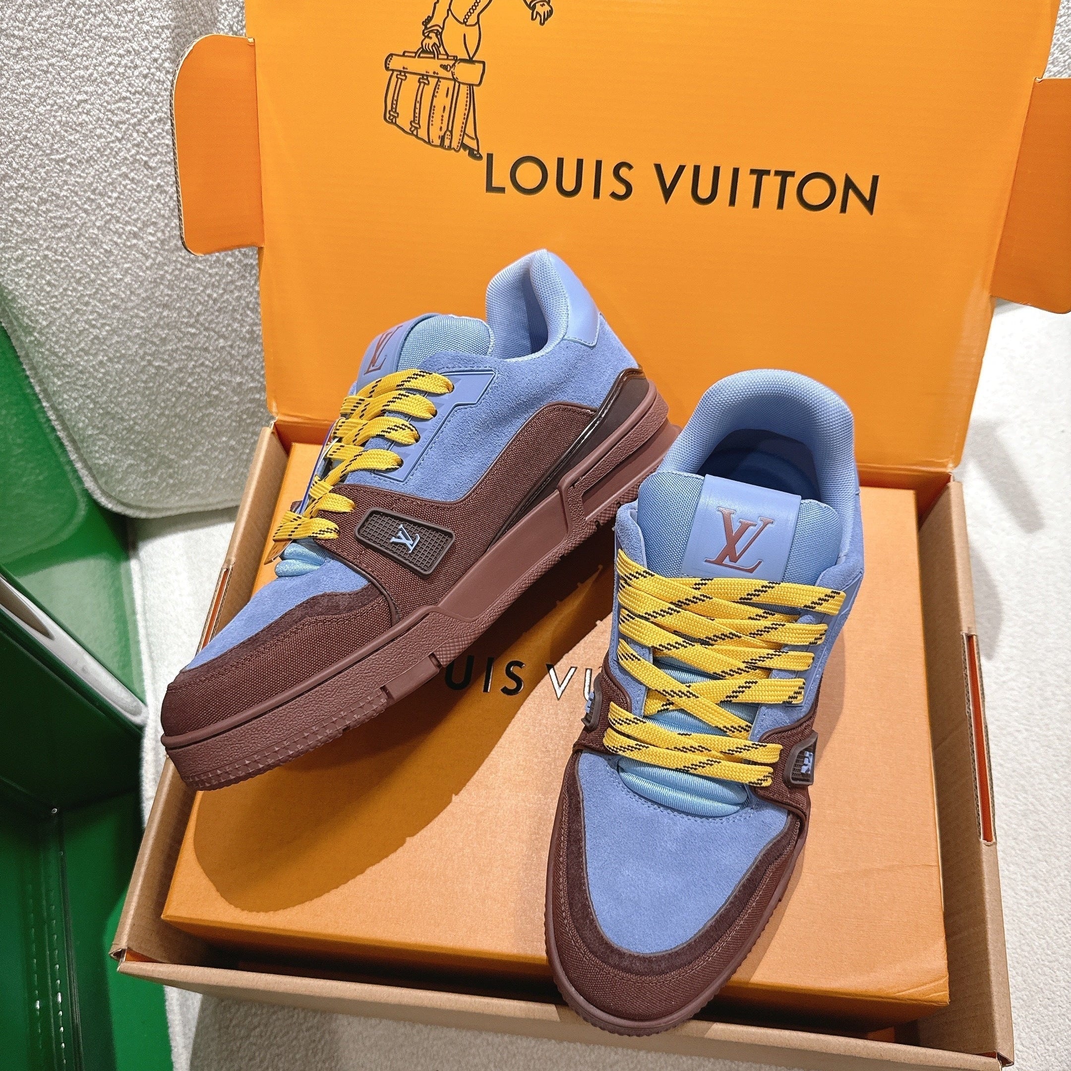 LV 26ss Trainer Sneakers Blue Brown Suede Canvas 632149