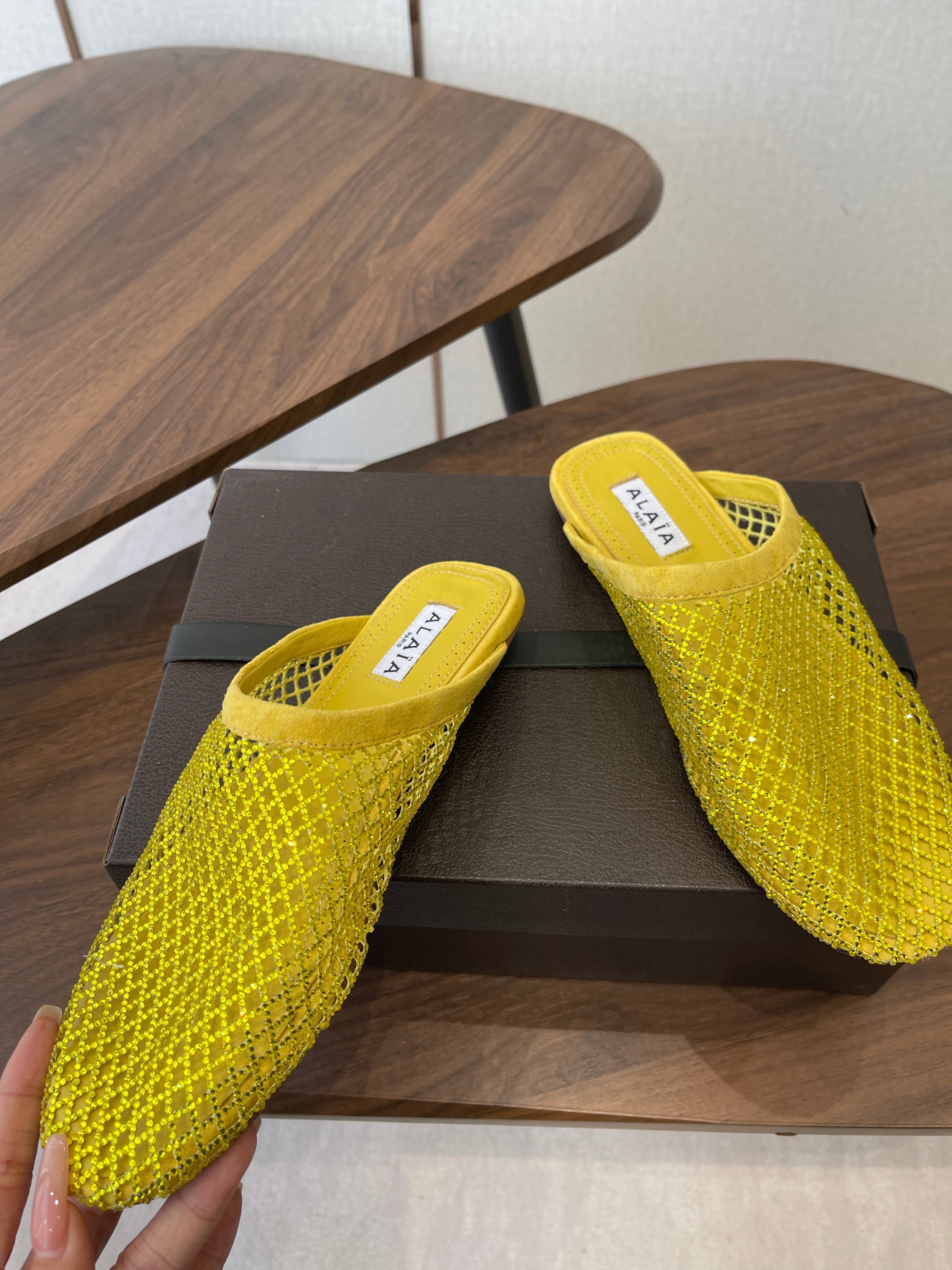Alaia 26 Half-Slippers Yellow Mesh Rhinestones 624900