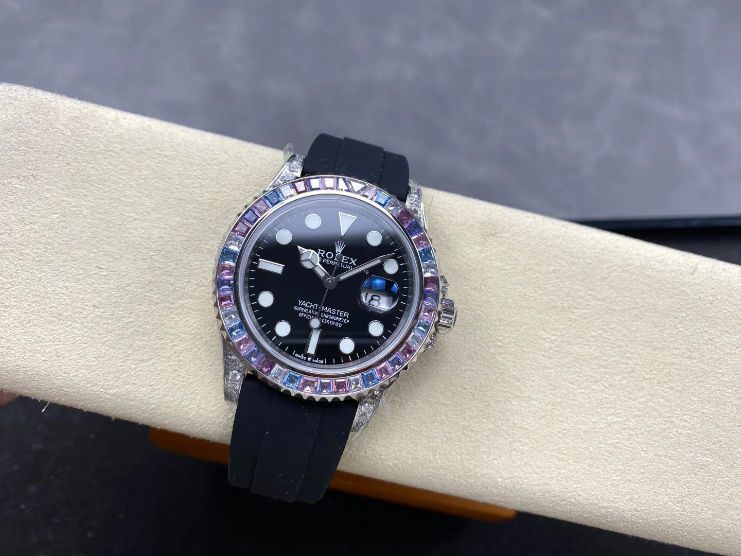 Rolex Yacht-Master 40mm White Gold Case Black Dial Rubber Strap